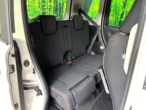 Suzuki Spacia Gear