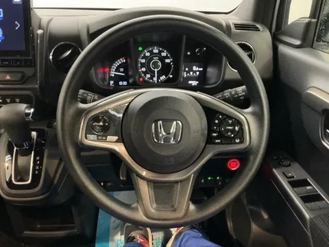 Honda N-WGN Custom