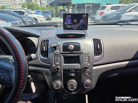 Kia Cerato (Forte)