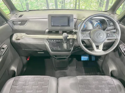 Mitsubishi Delica Mini