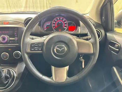 Mazda Mazda2 (Demio)