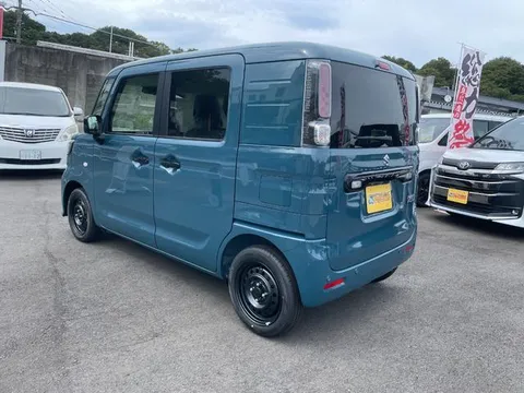 Suzuki Spacia Base