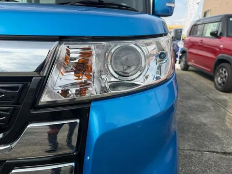 Suzuki Spacia Custom Z
