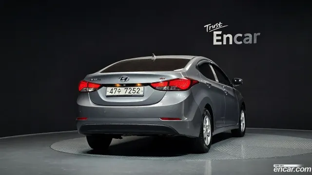Hyundai Elantra (Avante)