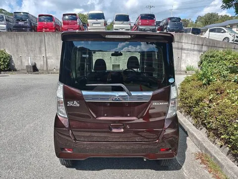 Mitsubishi eK Space Custom