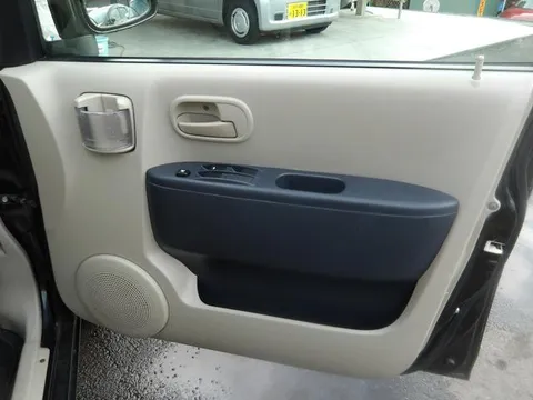 Nissan Otti