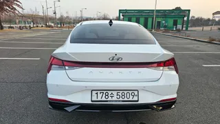 Hyundai Elantra (Avante)