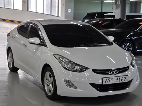 Hyundai Elantra (Avante)