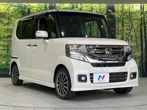 Honda N-BOX Custom