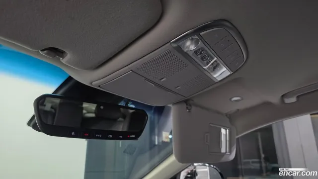 Genesis G90 (EQ900)