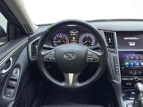 Infiniti Q50L