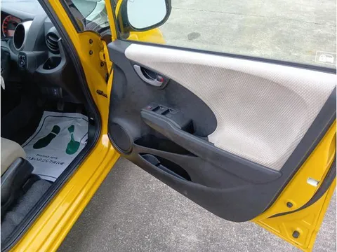 Honda Jazz (Fit)