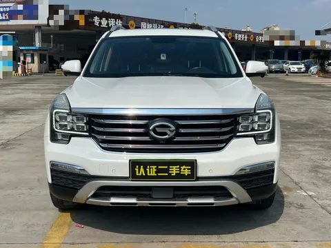 Gac GS8