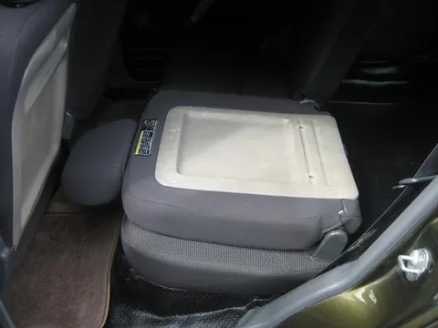 Daihatsu Naked
