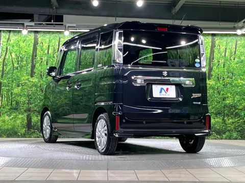 Suzuki Spacia Custom