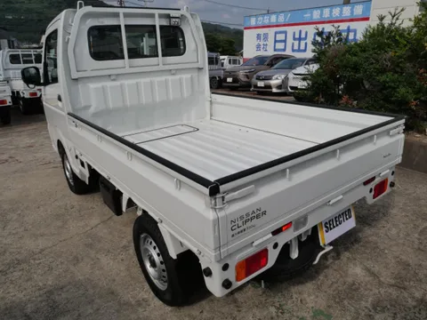 Nissan Clipper Truck