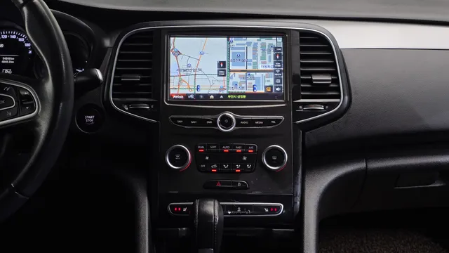 Renault Talisman (SM6)