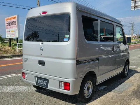 Nissan Clipper