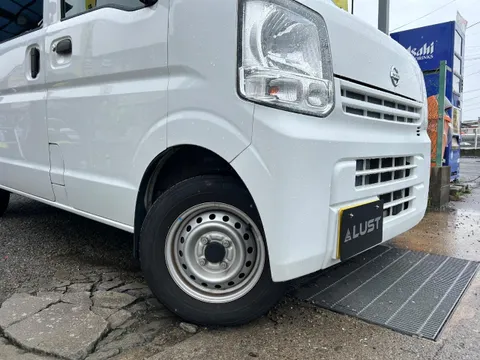 Nissan Clipper