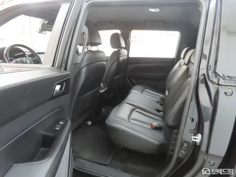 SsangYong Rexton Sports