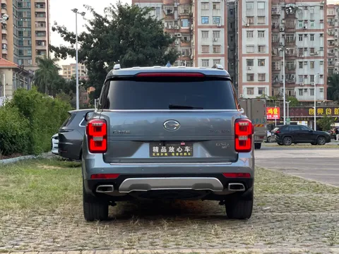 Gac GS8