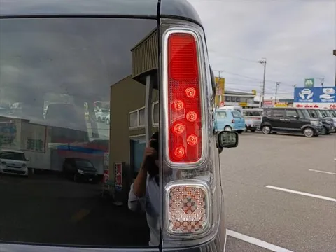 Suzuki Spacia Gear
