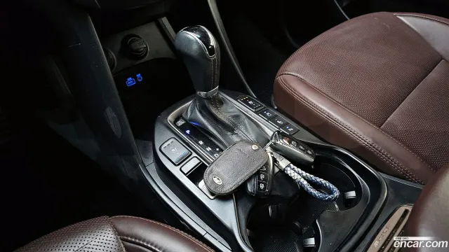 Hyundai Grand Santa Fe (Maxcruz)