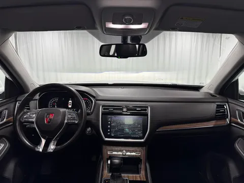 Roewe RX8