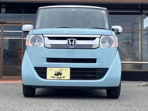 Honda N-BOX Slash
