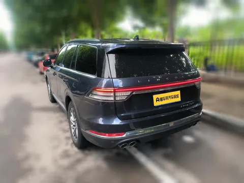 Lincoln Aviator