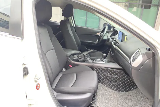 Mazda Mazda3