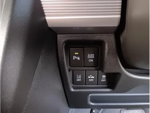 Suzuki Spacia Gear