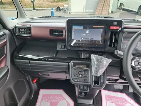 Suzuki Spacia Custom