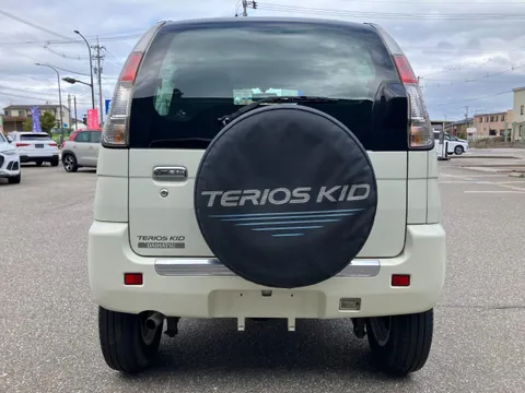 Daihatsu Terios Kid