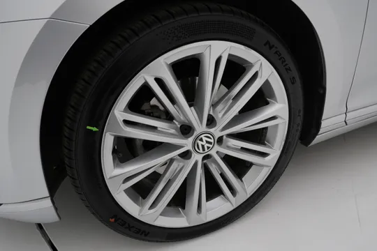 Volkswagen Passat GT