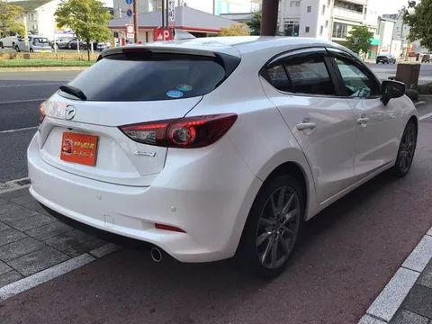 Mazda Axela Sport