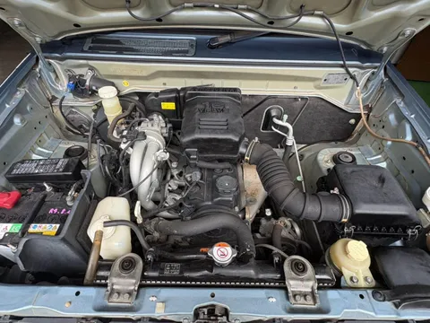 Mitsubishi Pajero Mini