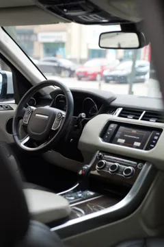 Land Rover