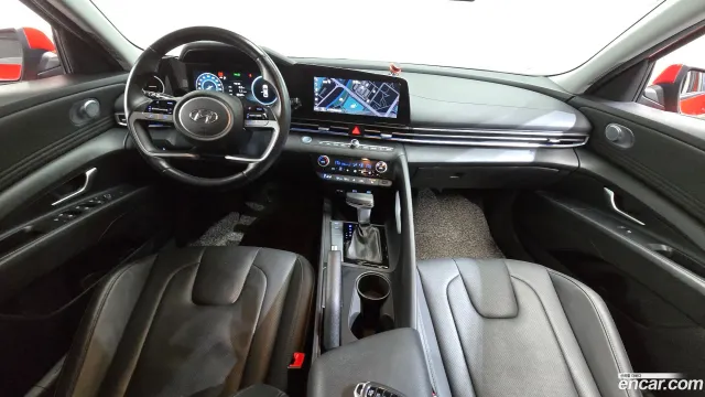 Hyundai Elantra (Avante)