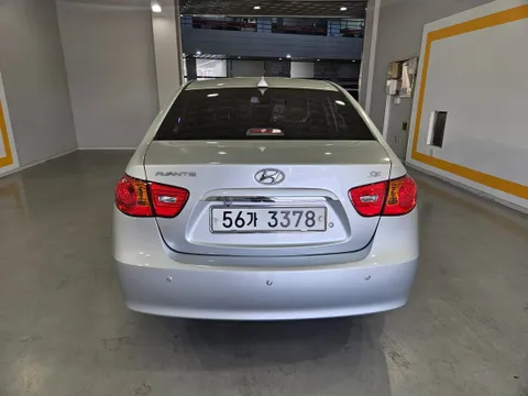 Hyundai Elantra (Avante)