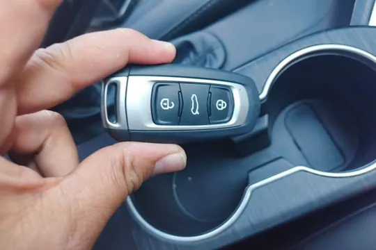 Geely Vision