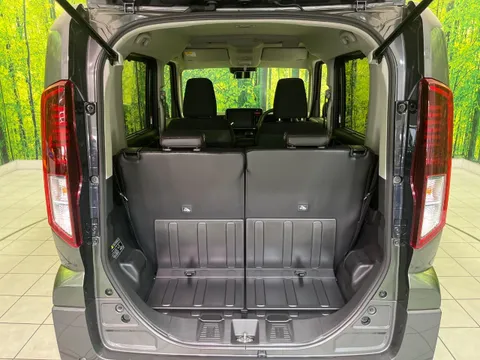 Suzuki Spacia Gear