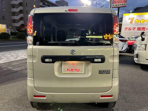 Suzuki Spacia Base