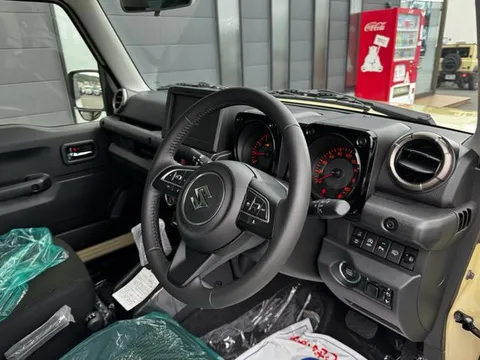 Suzuki Jimny Nomade
