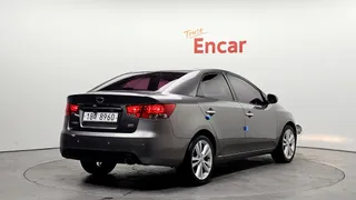 Kia Cerato (Forte)