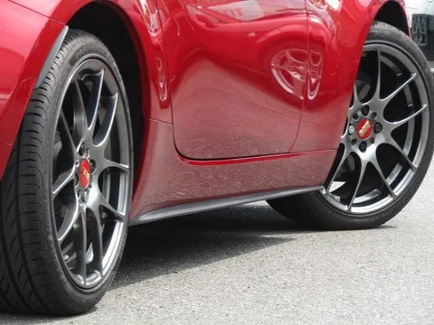 Mazda MX-5 (Roadster)