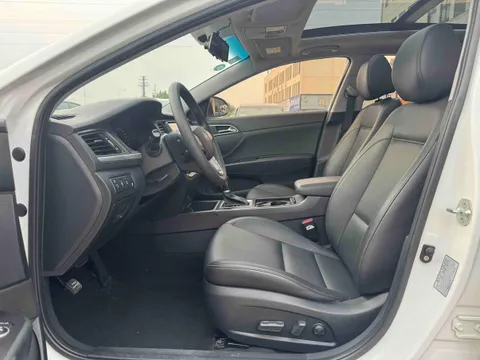 Hyundai Mistra