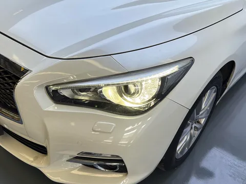 Infiniti Q50L