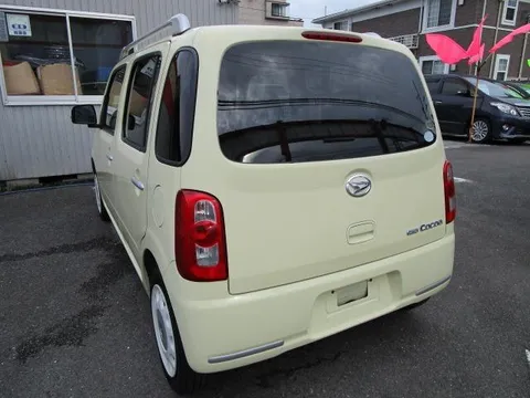 Daihatsu Mira Cocoa