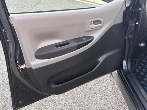 Daihatsu Sonica